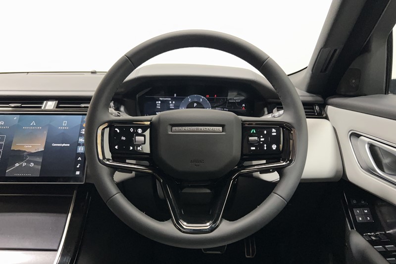 2025 (25) LAND ROVER RANGE ROVER VELAR 2.0 D200 MHEV Dynamic SE 5dr Auto 5880179