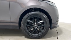 2025 (25) LAND ROVER RANGE ROVER VELAR 2.0 D200 MHEV Dynamic SE 5dr Auto 5880176