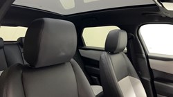 2025 (25) LAND ROVER RANGE ROVER VELAR 2.0 D200 MHEV Dynamic SE 5dr Auto 5880188