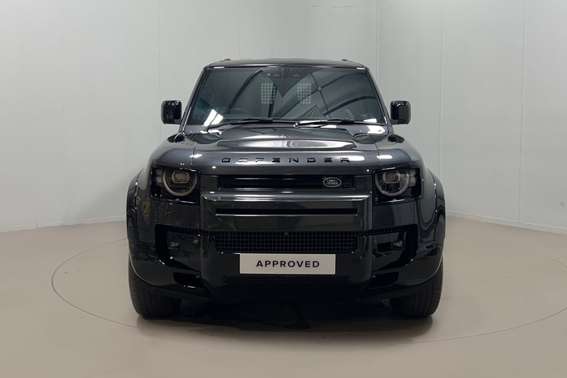 2025 (75) LAND ROVER COMMERCIAL DEFENDER 3.0 D350 Hard Top X-Dynamic HSE Auto [3 Seat] 5882119