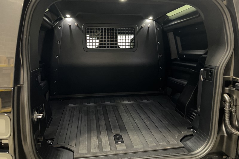 2025 (75) LAND ROVER COMMERCIAL DEFENDER 3.0 D350 Hard Top X-Dynamic HSE Auto [3 Seat] 5882152