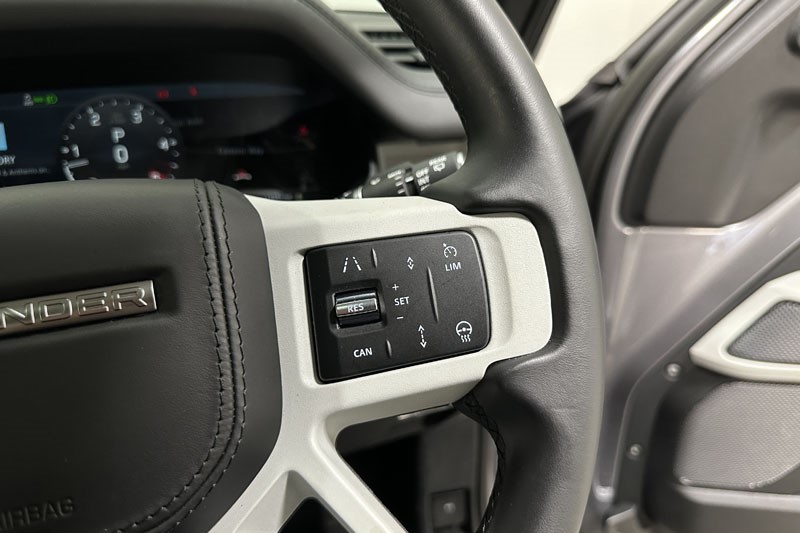 2023 (73) LAND ROVER DEFENDER 3.0 D250 X-Dynamic HSE 90 3dr Auto 5879490