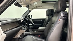 2023 (73) LAND ROVER DEFENDER 3.0 D250 X-Dynamic HSE 90 3dr Auto 5879471