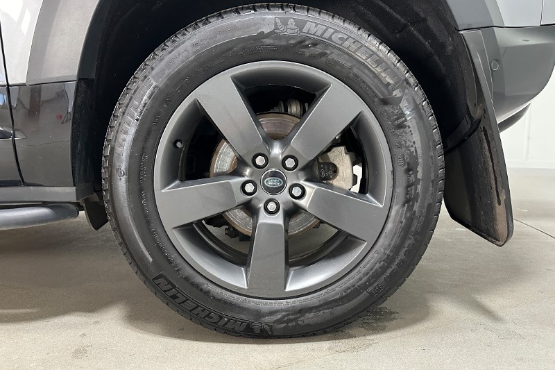 2023 (73) LAND ROVER DEFENDER 3.0 D250 X-Dynamic HSE 90 3dr Auto 5879476