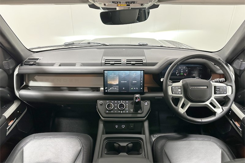 2023 (73) LAND ROVER DEFENDER 3.0 D250 X-Dynamic HSE 90 3dr Auto 5879477