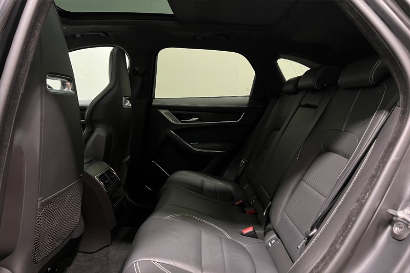 2023 (23) JAGUAR F-PACE 2.0 D200 R-Dynamic HSE Black 5dr Auto AWD 5908987