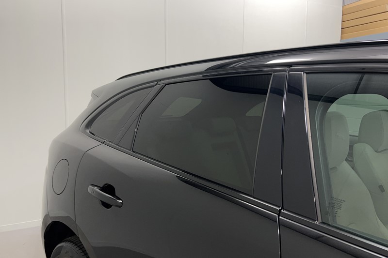 2023 (73) JAGUAR F-PACE 2.0 P250 R-Dynamic SE Black 5dr Auto AWD 5913893