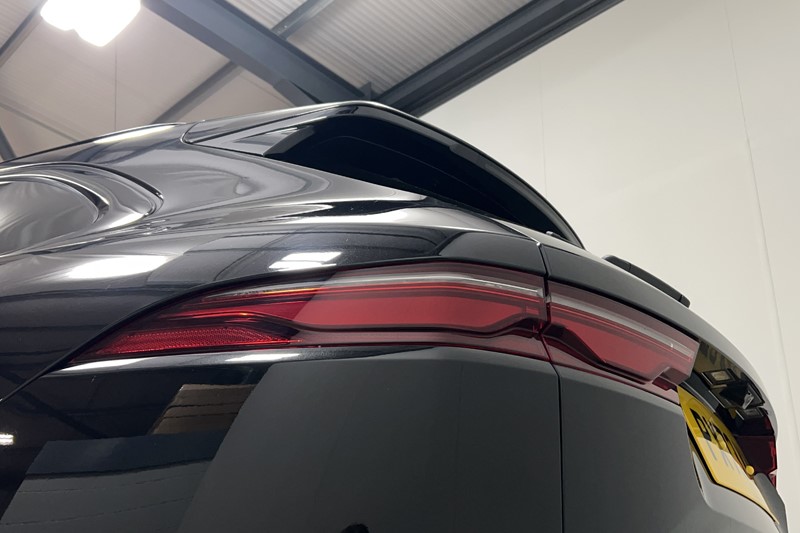 2023 (73) JAGUAR F-PACE 2.0 P250 R-Dynamic SE Black 5dr Auto AWD 5913891