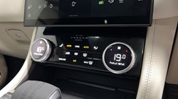 2023 (73) JAGUAR F-PACE 2.0 P250 R-Dynamic SE Black 5dr Auto AWD 5913872