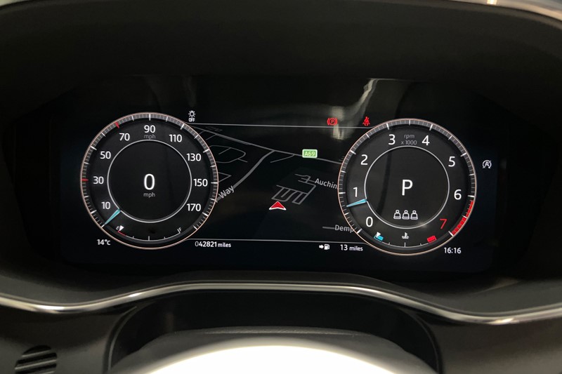 2023 (73) JAGUAR F-PACE 2.0 P250 R-Dynamic SE Black 5dr Auto AWD 5913869