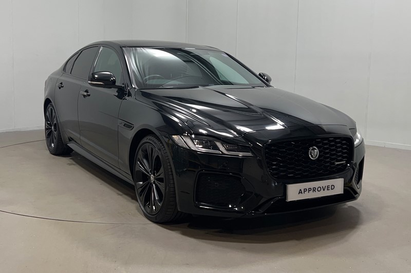 2024 (74) JAGUAR XF 2.0 D200 R-Dynamic SE Black 4dr Auto
