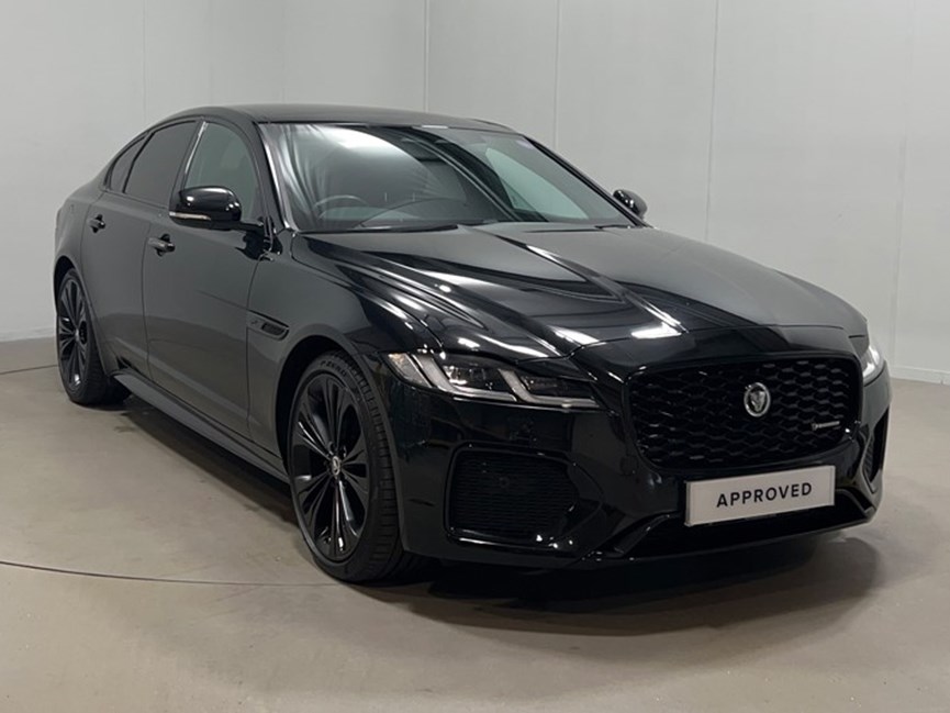 2024 (74) JAGUAR XF 2.0 D200 R-Dynamic SE Black 4dr Auto