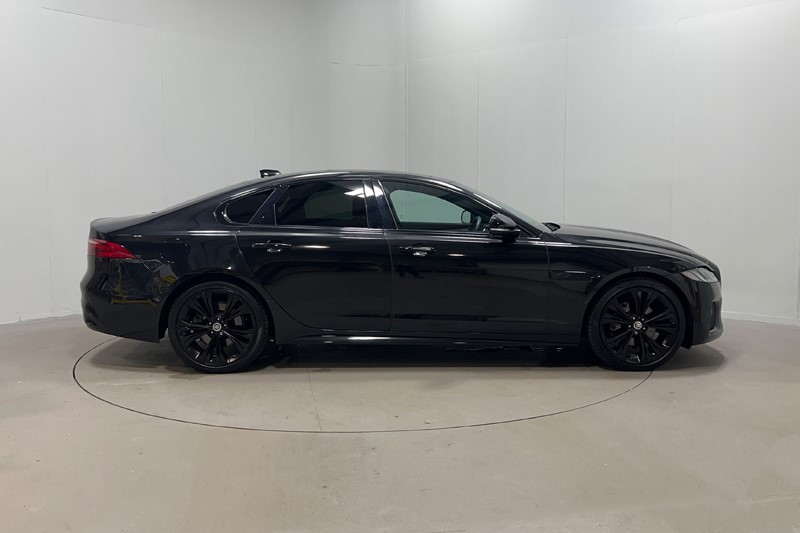 2024 (74) JAGUAR XF 2.0 D200 R-Dynamic SE Black 4dr Auto 5881125