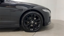 2024 (74) JAGUAR XF 2.0 D200 R-Dynamic SE Black 4dr Auto 5881128