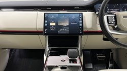 2027 (27) LAND ROVER RANGE ROVER 3.0 P460e Edition 4dr Auto 5930471