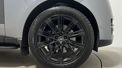 2027 (27) LAND ROVER RANGE ROVER 3.0 P460e Edition 4dr Auto 5930441