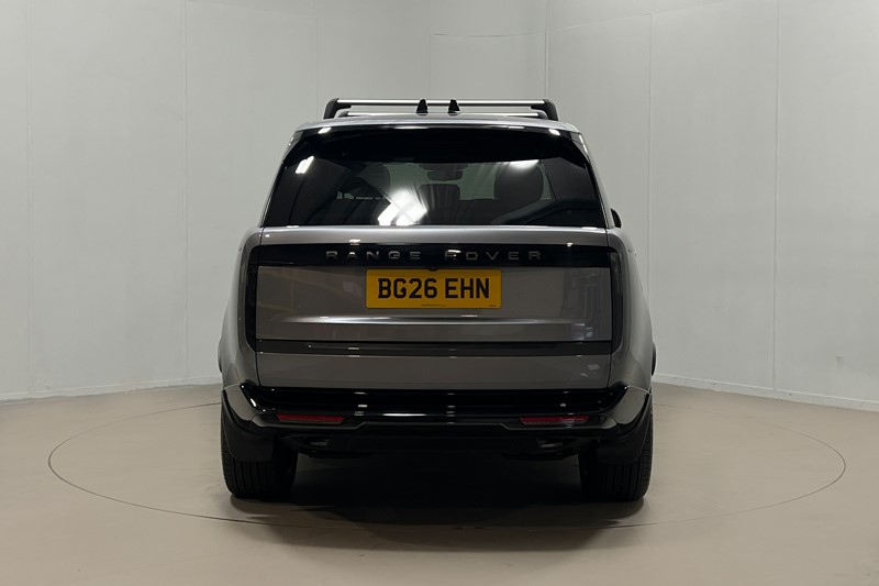2027 (27) LAND ROVER RANGE ROVER 3.0 P460e Edition 4dr Auto 5930439