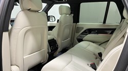 2027 (27) LAND ROVER RANGE ROVER 3.0 P460e Edition 4dr Auto 5930444
