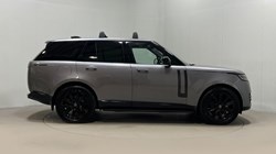 2027 (27) LAND ROVER RANGE ROVER 3.0 P460e Edition 4dr Auto 5930438