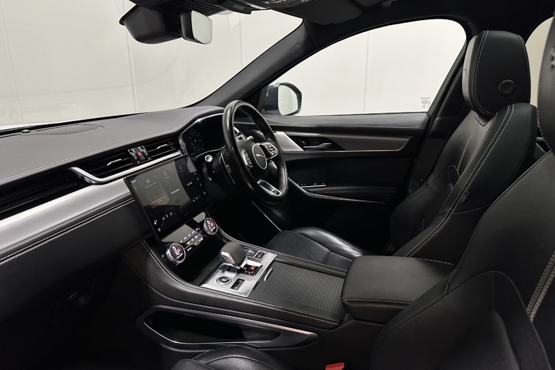 2021 (21) JAGUAR F-PACE 2.0 P250 R-Dynamic S 5dr Auto AWD 5890833