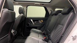 2021 (21) LAND ROVER DISCOVERY SPORT 2.0 D165 SE 5dr Auto 5929268