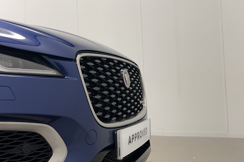 2022 (22) JAGUAR F-PACE 2.0 P400e R-Dynamic SE 5dr Auto AWD 5918204