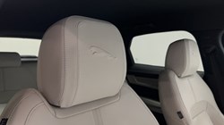 2022 (22) JAGUAR F-PACE 2.0 P400e R-Dynamic SE 5dr Auto AWD 5918174