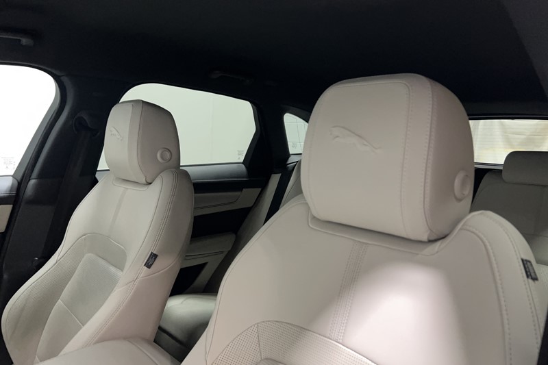 2022 (22) JAGUAR F-PACE 2.0 P400e R-Dynamic SE 5dr Auto AWD 5918188