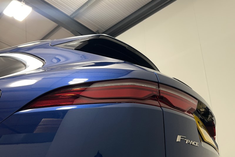 2022 (22) JAGUAR F-PACE 2.0 P400e R-Dynamic SE 5dr Auto AWD 5918195