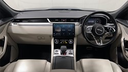 2022 (22) JAGUAR F-PACE 2.0 P400e R-Dynamic SE 5dr Auto AWD 5918163