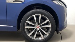 2022 (22) JAGUAR F-PACE 2.0 P400e R-Dynamic SE 5dr Auto AWD 5918162