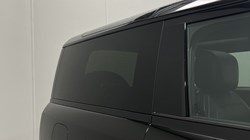 2025 (74) LAND ROVER DEFENDER 3.0 D250 X-Dynamic HSE 90 3dr Auto 5908973