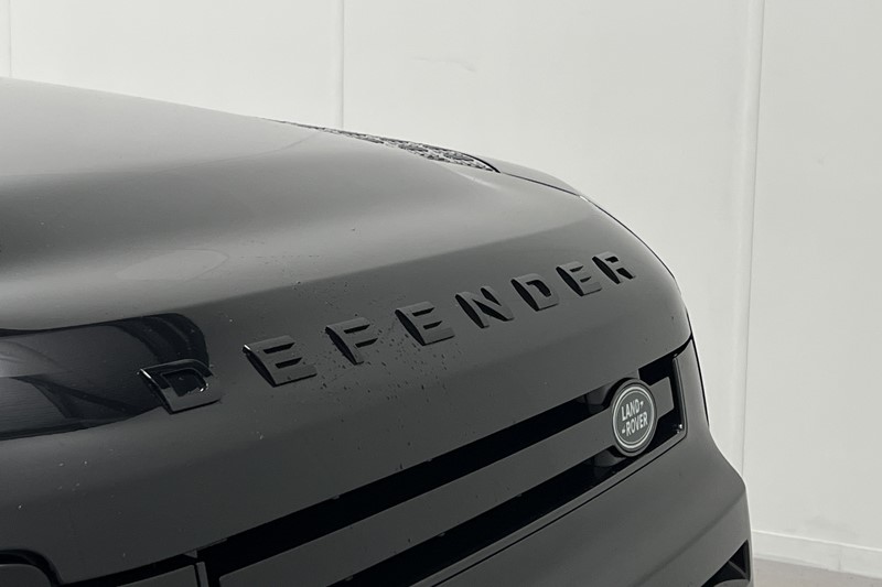2025 (74) LAND ROVER DEFENDER 3.0 D250 X-Dynamic HSE 90 3dr Auto 5908980
