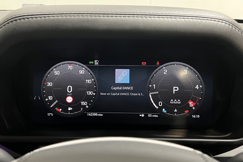 2025 (74) LAND ROVER DEFENDER 3.0 D250 X-Dynamic HSE 90 3dr Auto 5908960