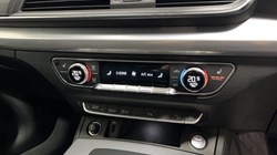 2020 (70) AUDI Q5 45 TFSI Quattro Sport 5dr S Tronic 5913520