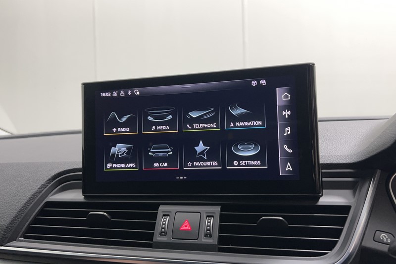 2020 (70) AUDI Q5 45 TFSI Quattro Sport 5dr S Tronic 5913523
