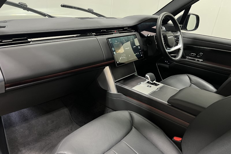 2024 (24) LAND ROVER RANGE ROVER 3.0 D350 SE 4dr Auto 5908705