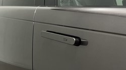 2024 (24) LAND ROVER RANGE ROVER 3.0 D350 SE 4dr Auto 5908730