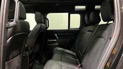 2023 (73) LAND ROVER DEFENDER 3.0 D250 X-Dynamic SE 110 5dr Auto 5895382