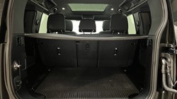 2023 (73) LAND ROVER DEFENDER 3.0 D250 X-Dynamic SE 110 5dr Auto 5895420