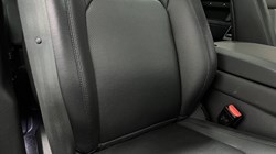 2023 (73) LAND ROVER DEFENDER 3.0 D250 X-Dynamic SE 110 5dr Auto 5895407