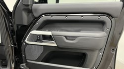 2023 (73) LAND ROVER DEFENDER 3.0 D250 X-Dynamic SE 110 5dr Auto 5895412