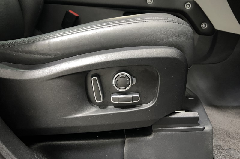 2024 (24) LAND ROVER DEFENDER 3.0 P300 HSE 130 5dr Auto [8 Seat] 5913802