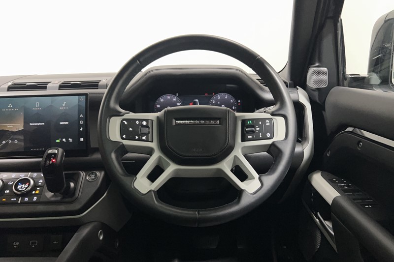 2024 (24) LAND ROVER DEFENDER 3.0 P300 HSE 130 5dr Auto [8 Seat] 5913795