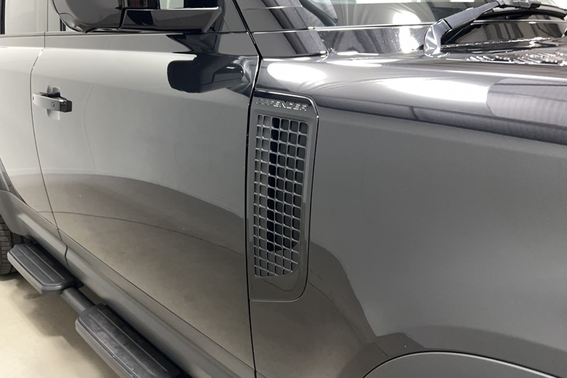 2024 (24) LAND ROVER DEFENDER 3.0 P300 HSE 130 5dr Auto [8 Seat] 5913841