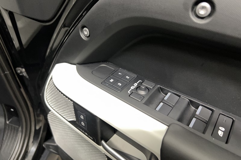 2024 (24) LAND ROVER DEFENDER 3.0 P300 HSE 130 5dr Auto [8 Seat] 5913799