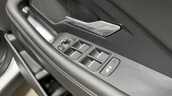 2023 (73) JAGUAR E-PACE 2.0 D200 R-Dynamic S 5dr Auto 5929519