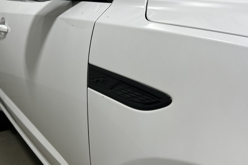 2023 (73) JAGUAR E-PACE 2.0 D200 R-Dynamic S 5dr Auto 5929532