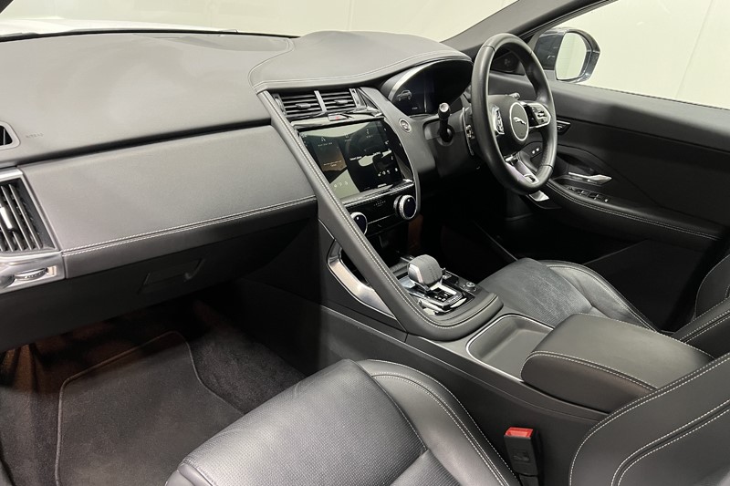 2023 (73) JAGUAR E-PACE 2.0 D200 R-Dynamic S 5dr Auto 5929500