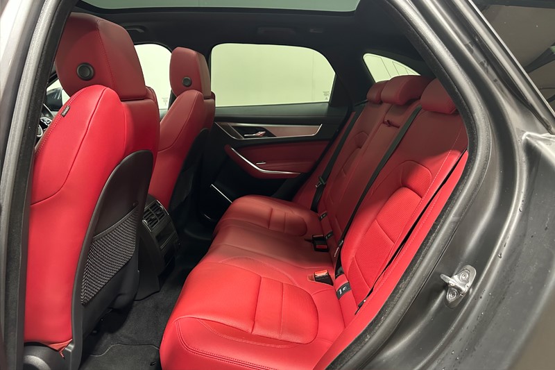 2023 (73) JAGUAR F-PACE 2.0 D200 R-Dynamic SE Black 5dr Auto AWD 5911696